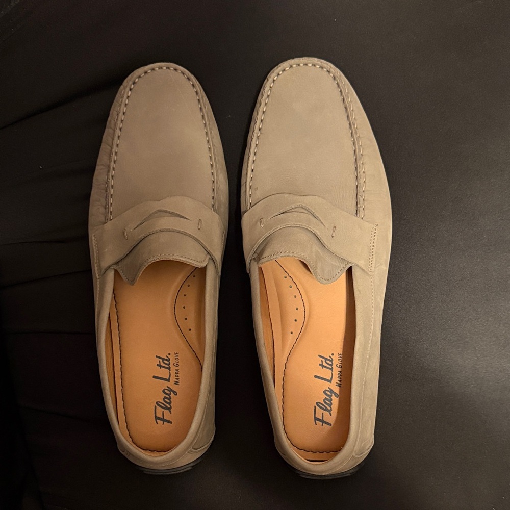 Flag Ltd Classic Men's Loafers in Taupe